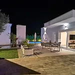 D'house ヴィラ