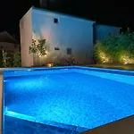 D'house ヴィラ