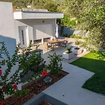 ヴィラ D'house Vinišće