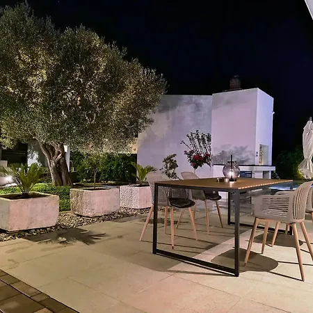 Villa D'house Vinisce